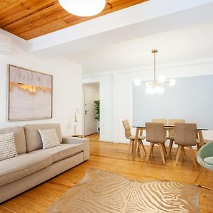 Flh Sao Bento Apartment With Balcony